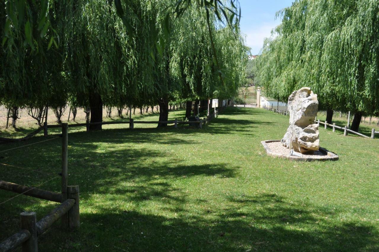 Quinta Da Serrana Ourem Luaran gambar